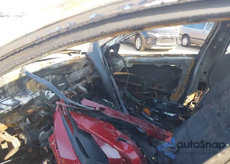 2025 Hyundai Elantra Sel Sport from USA, damaged, VIN KMHLM4DG4SU047605